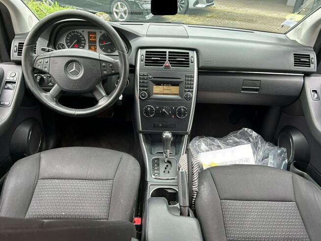 Mercedes B180 116km panorama AUTOMAT klima CZUJNIKI  hak SERWIS  2011 Tychy - zdjęcie 3