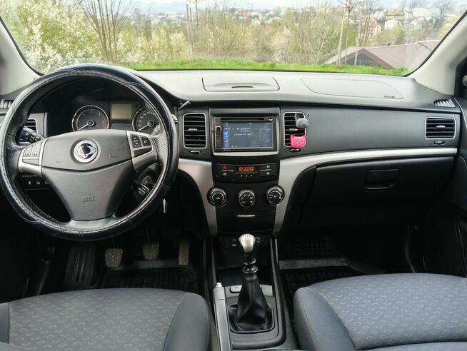 Sprzedam ssangyoung korando NISKI PRZEBIEG 4x4 .20 diesel Jasło - zdjęcie 11