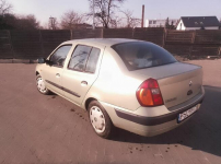 Sprzedam ładną Renóweczke