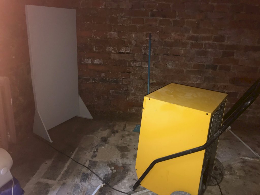 OSUSZANIE BUDYNKÓW PO ZALANIU WYNAJEM OSUSZACZY Pszczyna - zdjęcie 5