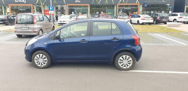Toyota Yaris Łódź - zdjęcie 2