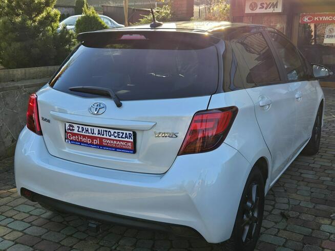 Toyota Yaris 1,33 VVT-i Premium e6w Wąchock - zdjęcie 8
