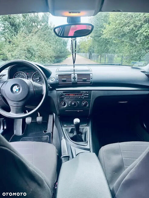 BMW Seria 1, 2008 r. 1.6 Ruchna - zdjęcie 7