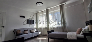 Dwa ciche piękne pokoje w ścisłym centrum