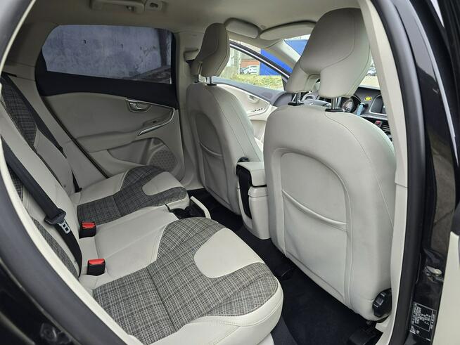 Volvo V40 led*RDesign*Bezwypadkowy Białogard - zdjęcie 12