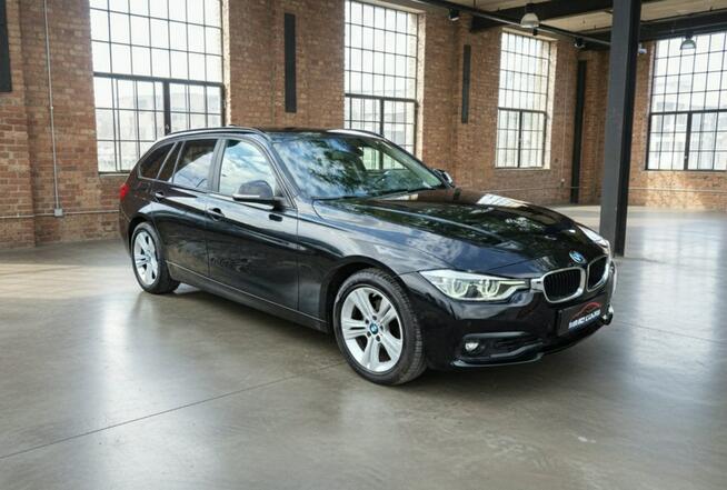 BMW 320 xDrive Full ASO Rok gwarancji stan wzorowy Kraków - zdjęcie 12