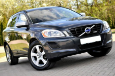 Volvo XC 60 2.0 163KM  D3 R-Desing Led Navi Parktronik Płock - zdjęcie 5