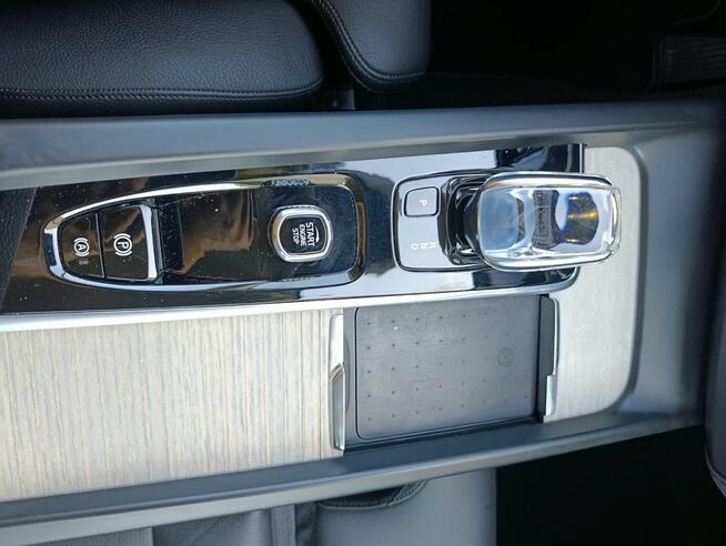 Volvo XC 60 AWD skórzana tapicerka Karczew - zdjęcie 9