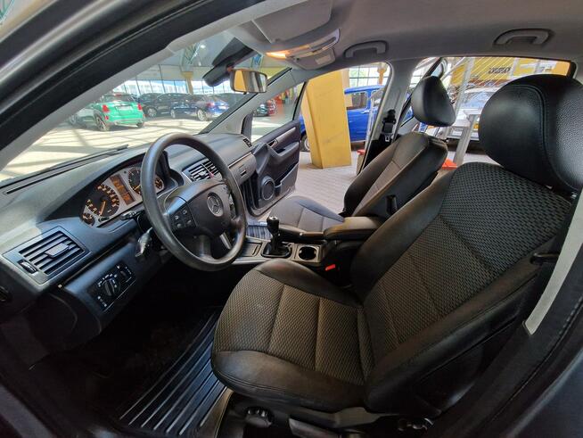 Mercedes B 180 Zobacz opis !!W podanej cenie  Roczna Gwarancja !! Mysłowice - zdjęcie 11