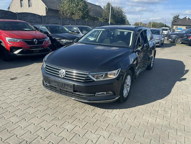 Volkswagen Passat Comfortline Dsg Navi Klima 190KM Gliwice - zdjęcie 4