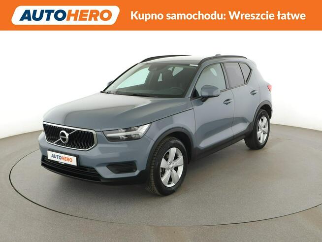 Volvo XC 40 MomentumCore navi kamera tempomat LED Warszawa - zdjęcie 1
