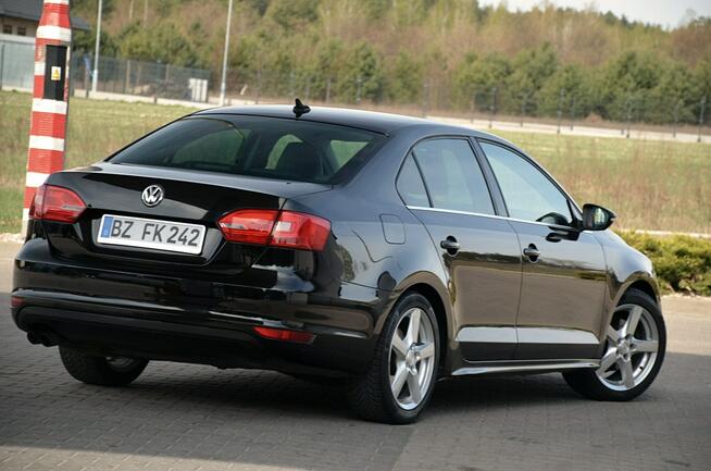Volkswagen Jetta 1,4TSI*120KM*Highline*Navi*Parktronic*Niemcy Ostrów Mazowiecka - zdjęcie 9