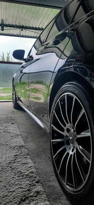 Sprzedam Mercedesa W205 w pakiecie AMG C220d o mocy 220k. Koło - zdjęcie 6