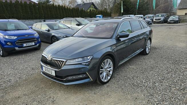Škoda Superb Laurin &amp; Klement Canton ACC matrix Zieleniewo - zdjęcie 3