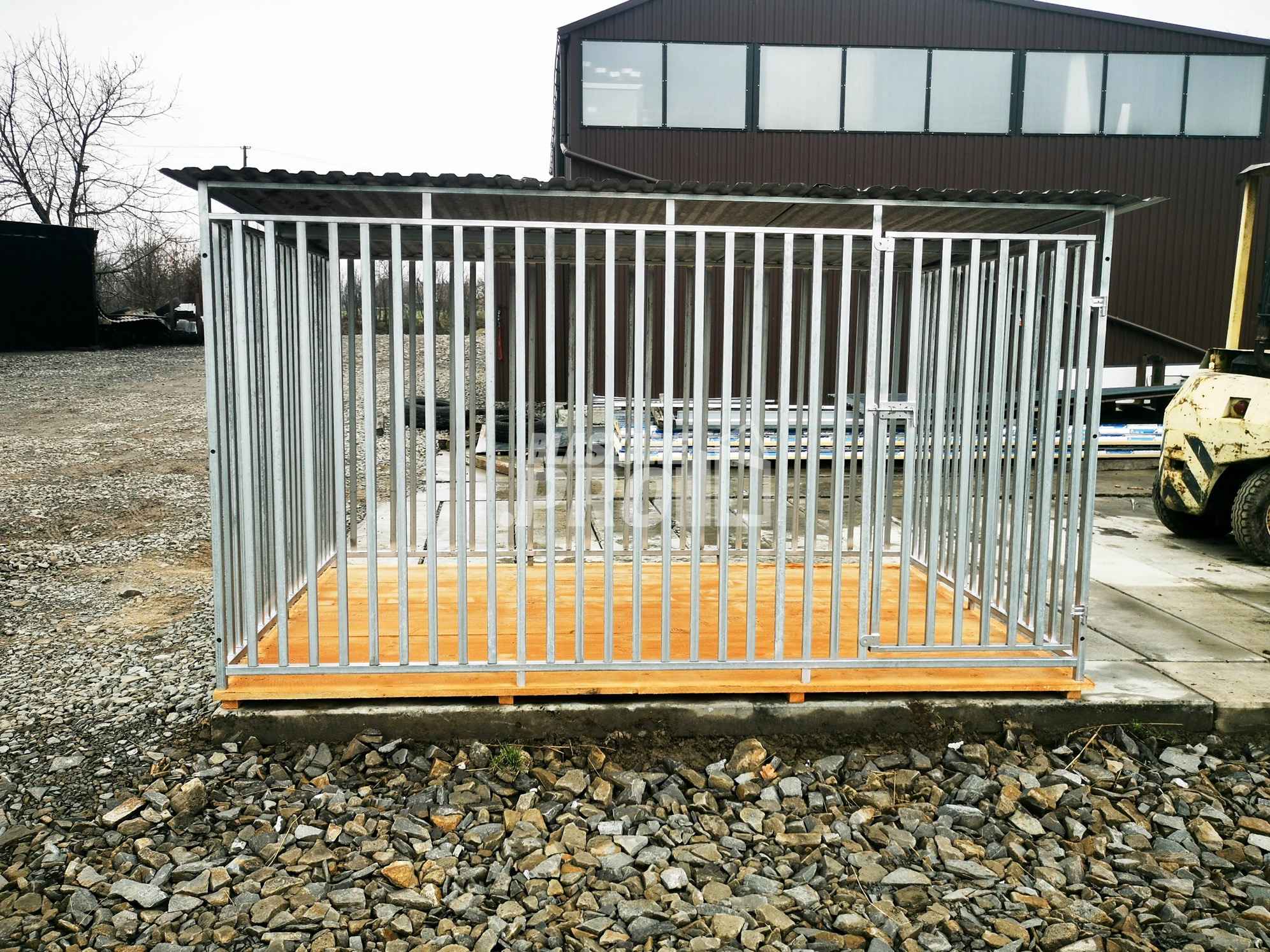 Kojec dla Psa 3x2m z profili zamkniętych + Podłoga drewniana GP266 Sanok - zdjęcie 5