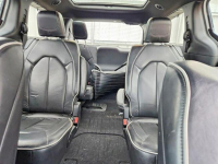 Chrysler Pacifica / LIMITED S / automat / niski przebieg Wrocław - zdjęcie 10