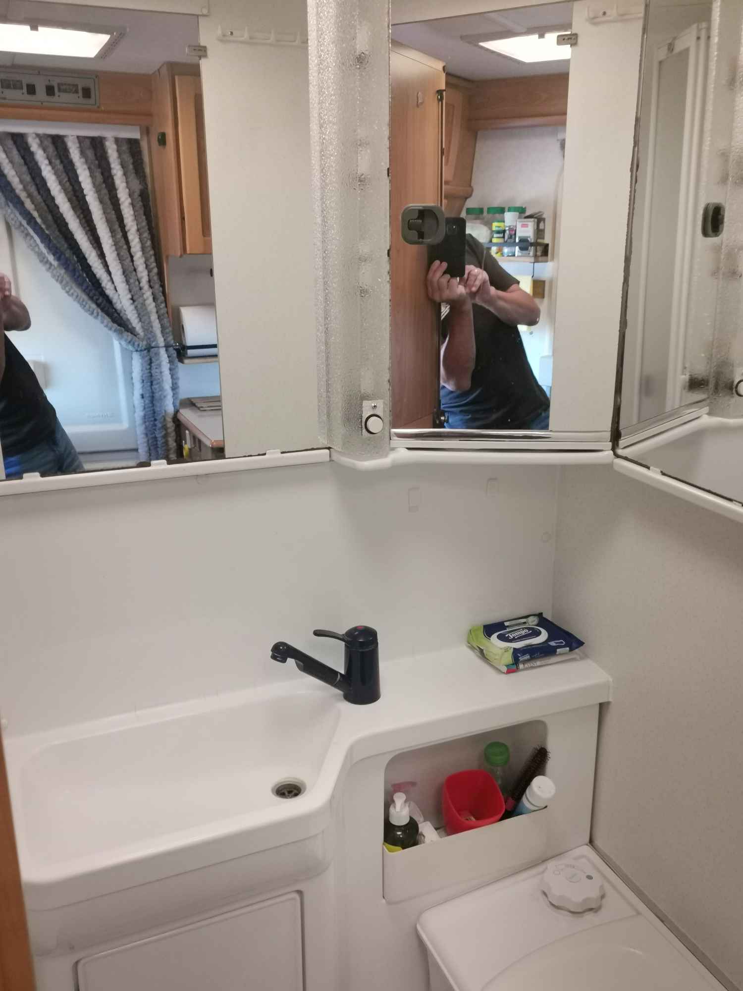 Sprzedam kampera Bełchatów - zdjęcie 9