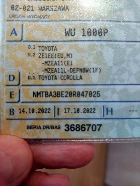 Sprzedam samochód Toyota Corolla 1.5 benzyna sedan 2022 r Warszawa - zdjęcie 7