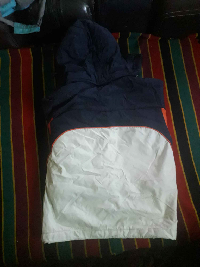 Kurtka zimowa na 140 nowa Bielany - zdjęcie 1