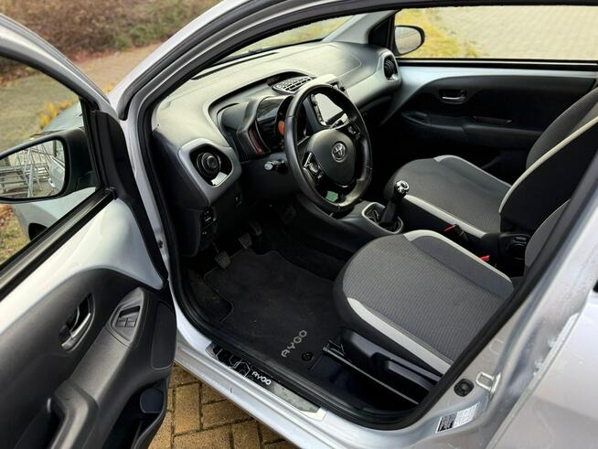 Toyota Aygo Tarnowskie Góry - zdjęcie 5