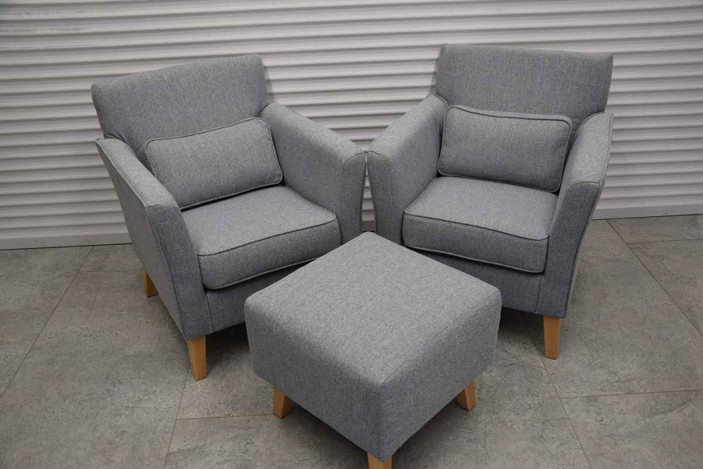 fotele i pufa - komplet jak nowy Olsztyn - zdjęcie 1