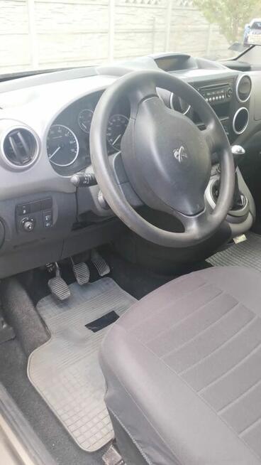sprzedam Peugeot Partner Nowy Korczyn - zdjęcie 3