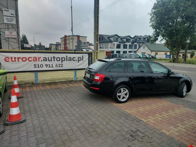 Škoda Octavia 2.0 TDi 150KM Klimatronic Navi Łuków - zdjęcie 4