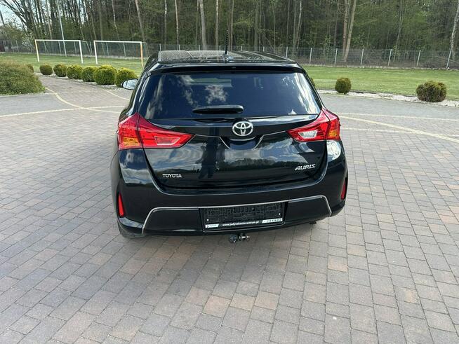 Toyota Auris Lipówki - zdjęcie 9