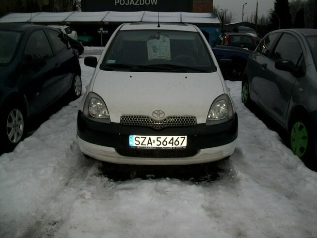 Toyota Yaris Katowice - zdjęcie 2