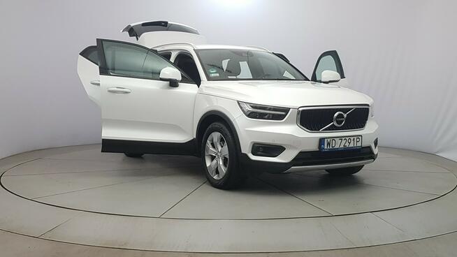 Volvo XC 40 T3 Momentum Pro! Z Polskiego Salonu ! Faktura 23% ! Warszawa - zdjęcie 9