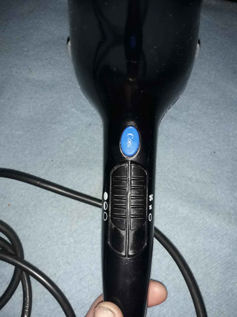 Suszarka do włosów Bielany - zdjęcie 2