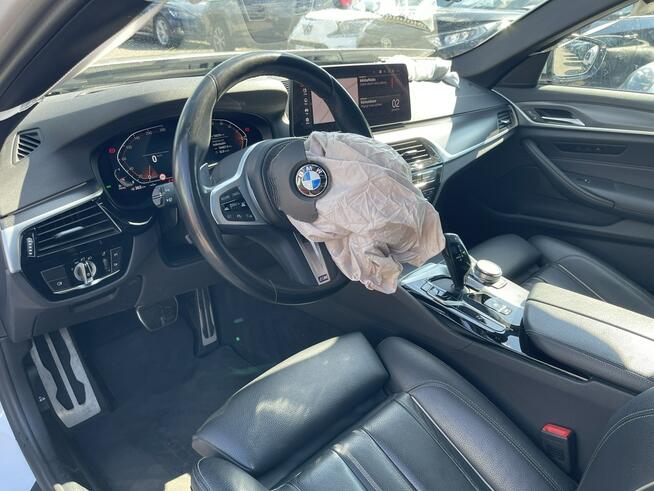 BMW 520 Mpakiet XDrive mHEV Skóra Kamera Pamięć Panorama HAK 190KM Gliwice - zdjęcie 8