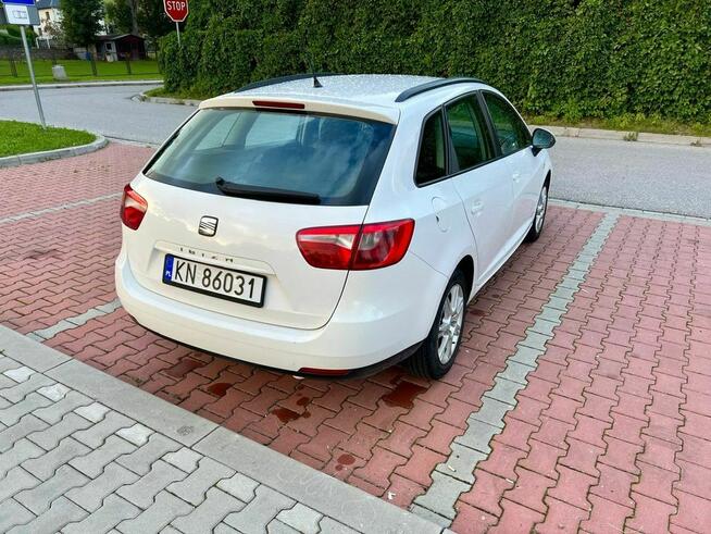 Sprzedam samochód SEAT IBIZA ST (kombi) 2011 Mszana Dolna - zdjęcie 9