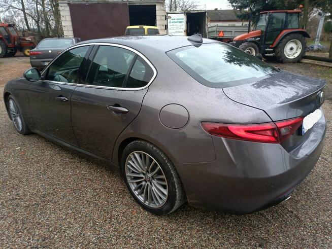 Alfa Romeo Giulia 2.2 Bydgoszcz - zdjęcie 2