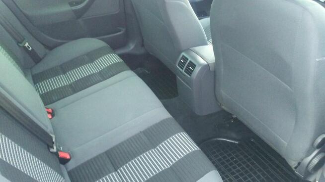 VW JETTA 1.9 TDI -2009 - najbogatsza wersja UNITED - zadbany Lublin - zdjęcie 9