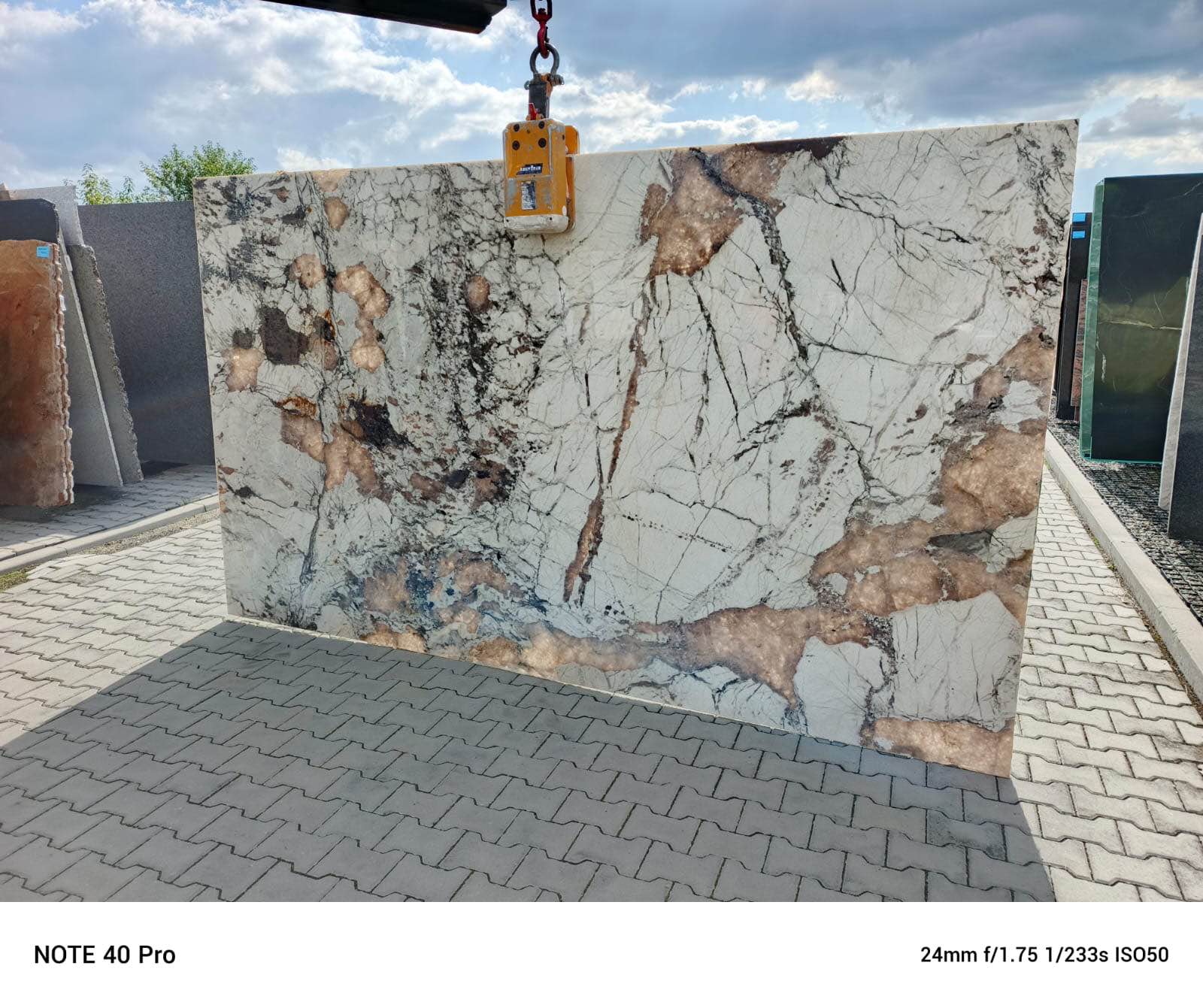 Grani, Marmur, Konglomeraty… Łososina Dolna - zdjęcie 6