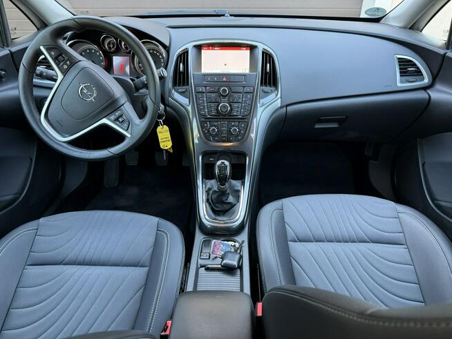 Opel Astra 1.6 Turbo 170 KM Xenon Tarnowskie Góry - zdjęcie 6