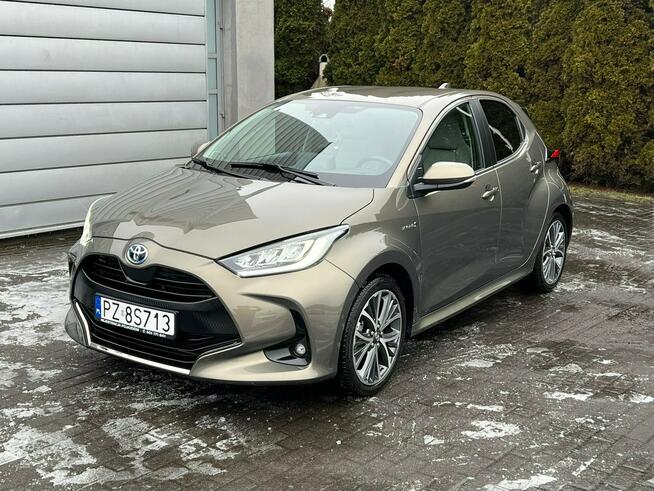 Toyota Yaris 1.5 Hybryda Bogata Jak nowa Grzane fotele Kamera Baranowo - zdjęcie 1