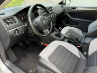 Volkswagen Jetta Climatronic PDC Navi Gwarancja Kutno - zdjęcie 10