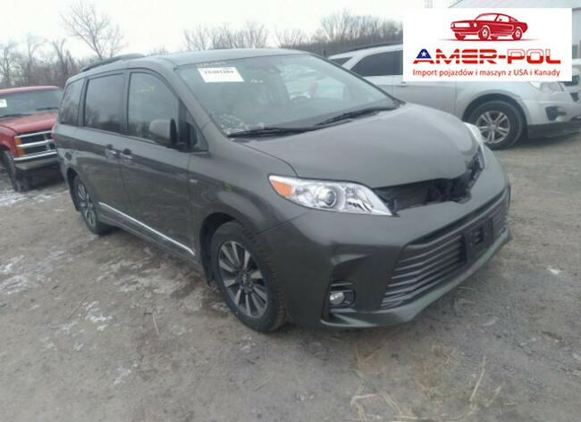 Toyota Sienna 2019, 3.5L, 4x4, XLE, od ubezpieczalni Warszawa - zdjęcie 1