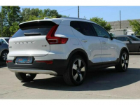 Volvo XC 40 D4 / AWD / MOMENTUM / salon PL / pakiet WINTER Warszawa - zdjęcie 4