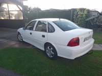 Opel Vectra B 1.8, benzyna, 115 KM Olesno - zdjęcie 4