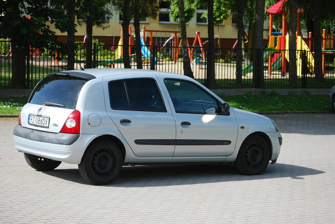 RENAULT CLIO 1.5 dCi PRIVILEGE Świlcza - zdjęcie 9