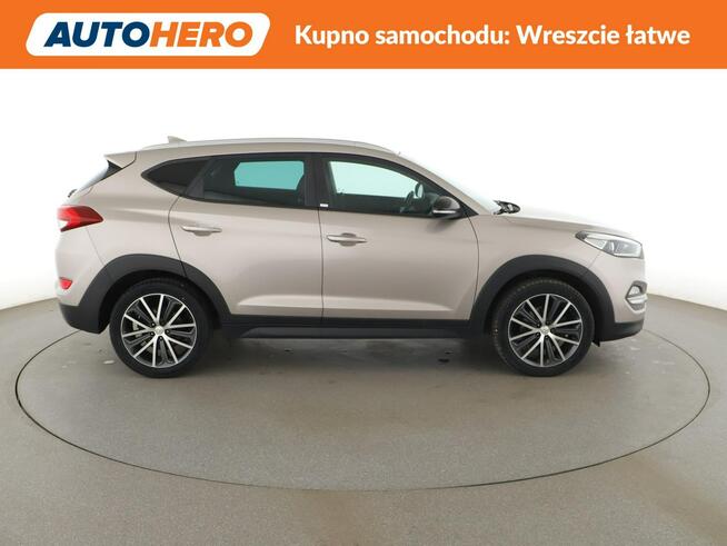 Hyundai Tucson 4x4 auto klima navi kamera manual Warszawa - zdjęcie 9
