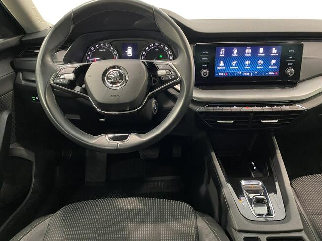 Skoda Octavia 2.0 TDI Ambition Kombi Warszawa - zdjęcie 9