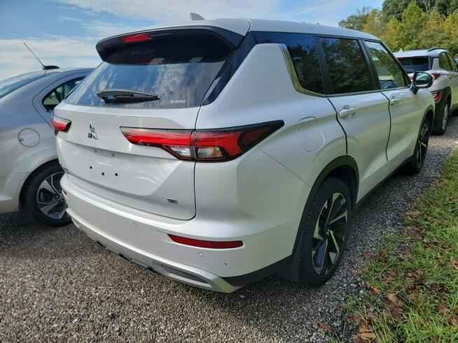 Mitsubishi Outlander SE Katowice - zdjęcie 4