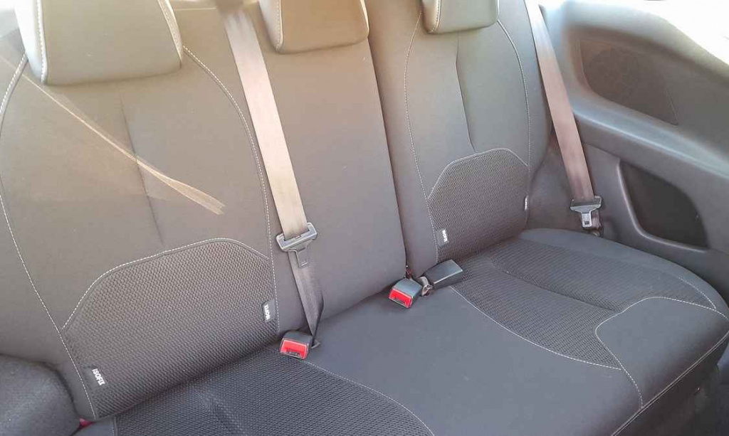 Sprzedam: Citroën DS3 1.6 VTi SoChic – idealny towarzysz dla Ciebie! Krosin - zdjęcie 8