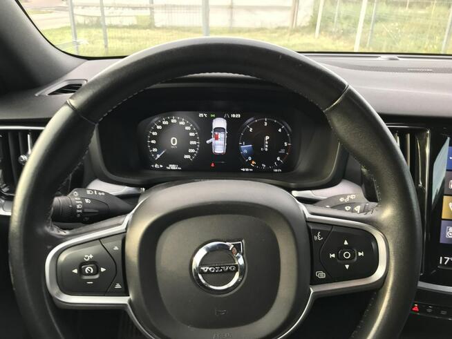 Volvo V60 2.0d Bezwypadkowy Serwisowany Lesznowola - zdjęcie 11