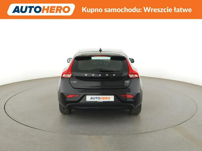 Volvo V40 Momentum navi PDC tempomat LED Warszawa - zdjęcie 6