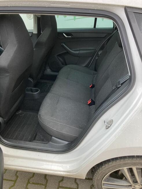 Skoda Rapid 1,2 TSI Panorama Wrocław - zdjęcie 6